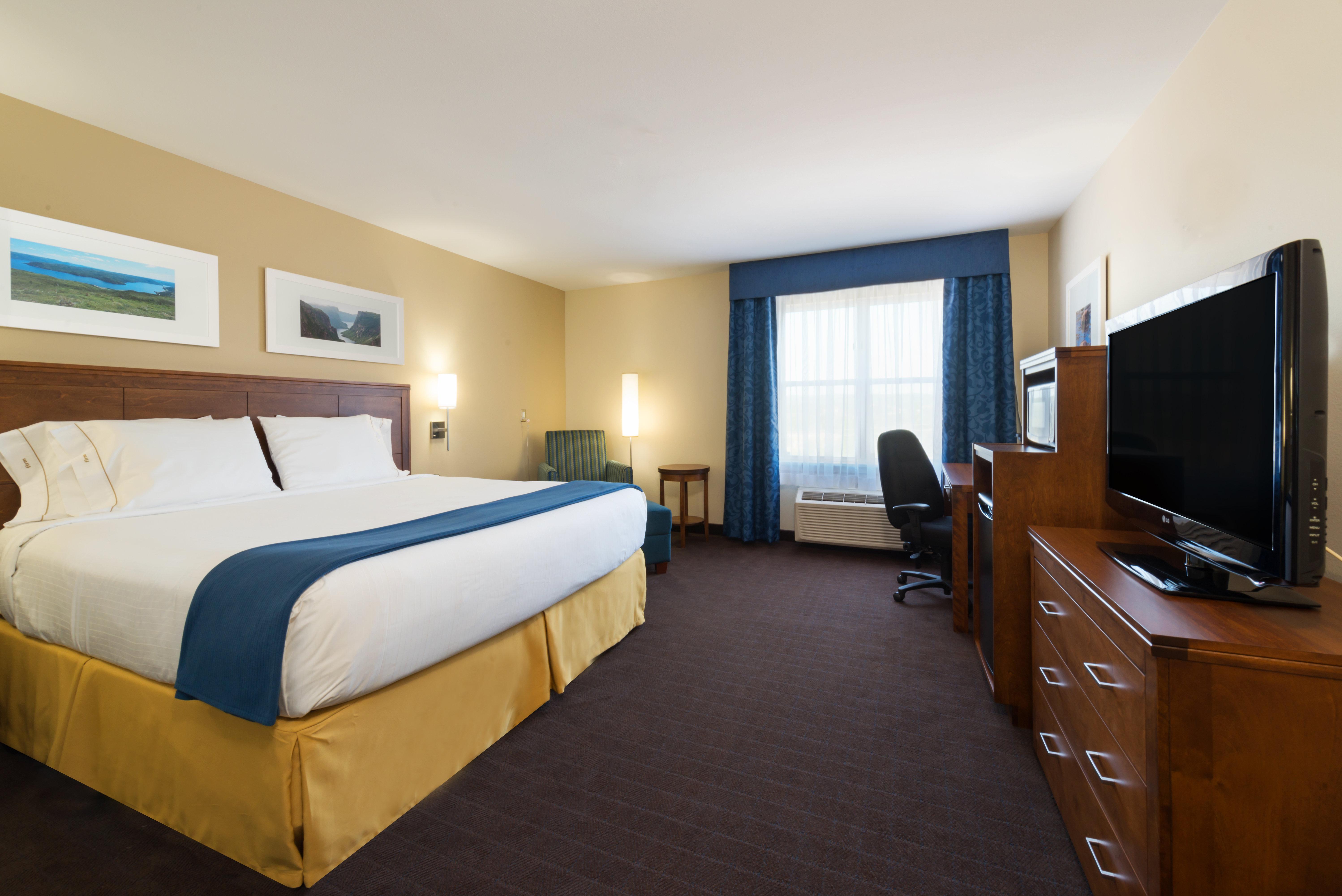 Holiday Inn Express Deer Lake, An Ihg Hotel Bagian luar foto